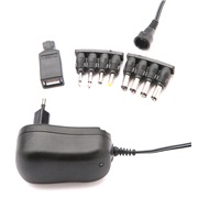 Netadapter, universal 3-12V med 6 stik